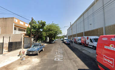 Río Tapachula, Lomas de San Pedro, 44897 Guadalajara, Jal., México. Casa en remate bancario. Oportunidad única de inversión. no créditos.