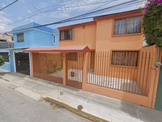 Casa en venta en Bosques de Ecatepec Mg041