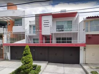 Excelente Casa en venta con gran plusvalía de remate dentro de Emilio Rabasa, Ciudad Satélite, Naucalpan de Juárez