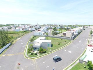 Terreno Comercial ubicado en Colonia Banus, Alvarado, Veracruz.