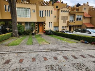 VENTA HERMOSA CASA EN CONDOMINIO FRENTE A GRAND SAN FRANCISCO, ALCANTARILLA