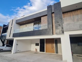 INCREIBLE OPORTUNIDAD EN LOMAS DE ANGELOPOLIS III
