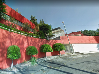GRAN OPORTUNIDAD!!! REMATE BANCARIO, Preciosa casa en Cerrada Sierra Vertientes, Lomas de Chapultepec, CDMX.
