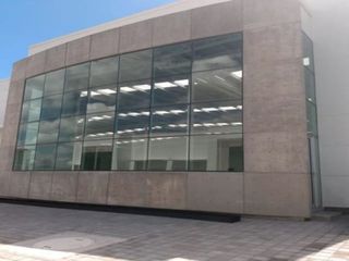 BODEGA EN VENTA 850 M AL SUR DE QUERETARO