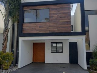 Magnífica casa en VENTA en $4,490,000.00 Fracc. MONTEOLIVO, en excelente ubicación a minutos de Recta a Cholula, Periférico, Explanada, etc