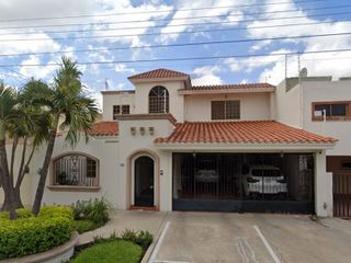 Hermosa casa en venta ubicada en FUENTE DE LAS MUSAS, Colonia Los Mochis (Los Mochis), C.P. 81369