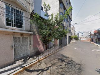 Casa en Col. Santiago Atepetlac, Gustavo A. Madero, Ciudad de México., ¡Compra directa con el Banco, no se aceptan créditos!