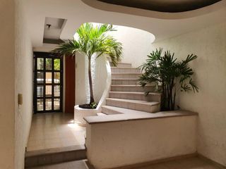 PRECIOSA CASA CERCA DE LA PLAYA, EN CANCÚN