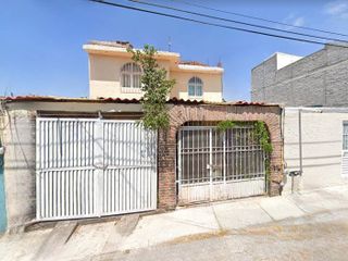 Oportunidad de Casa en Venta en Colonia Lazaro Cardenas, Queretaro, Qro
