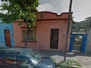 Casa en Remate Bancario en Centro, Veracruz. (65% debajo de su valor comercial, solo recursos propios, unica oportunidad) -EKC