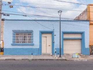 Casa En Venta En Guadalajara Con Amplio Terreno