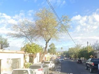 Hermosa y amplia casa en remate en San Benito, Hermosillo, Sonora!