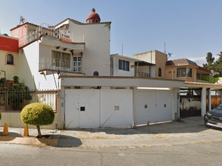 Hermosa casa 5 recamaras en venta en Jardines del Alba, Cuautitlan cl