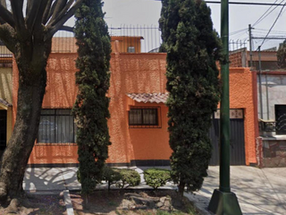 Casa en Remate Bancario en Del Carmen, Coyoacan