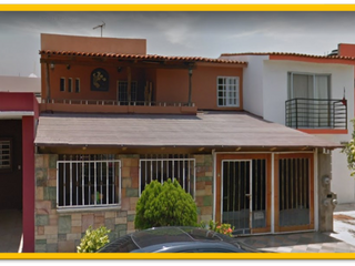 Casa en Venta de Recuperación Bancaria en Sol del Pacifico, Manzanillo, Colima.