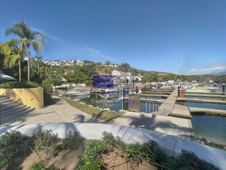 Ixtapa, Villa Porto Ixtapa de 3 recamaras con vista a la Marina A23