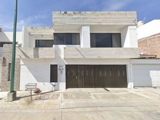 Venta de casa en la Piscina, Lomas de Arbide, Leon, Guanajuato