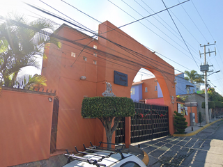 Casa en venta " Lomas de Tzompantle, Cuernavaca, Morelos " DD145 CI