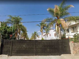 Atención Inversionistas !! Venta de Remate en Amplia casa en una excelente zona Col. San Juan del Río, Querétaro.