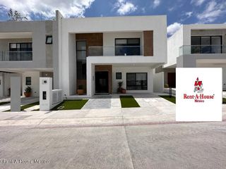Fray Junípero casa nueva en VENTA GOH4392