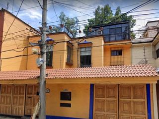 Bonita Casa En Una Exelente Ubicacion calle jardin col.tlacopac alvaro obregon   GSN""""