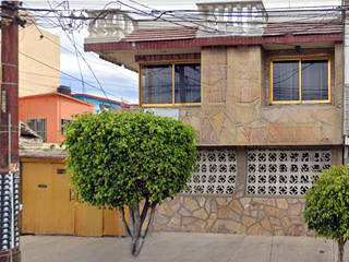Casa en Venta en U. H. Vicente Guerrero