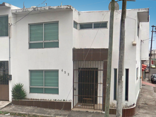 Casa en venta en Primero de Mayo, Boca del Río, Veracruz en calle de Lucio Blanco # 452