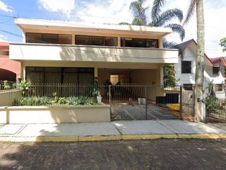 AAM EXCELENTE CASA DE REMATE BANCARIO CON EXCELENTE UBICACION JARDINES DE LAS ANIMAS XALAPA VERACRUZ