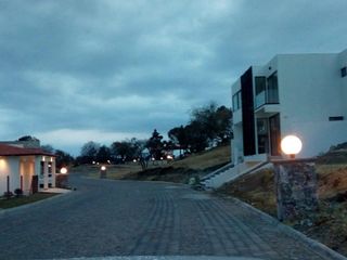 Tu refugio seguro en Puebla: terreno en fraccionamiento ecológico premium