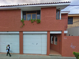 Preciosa casa en BLVRD LA PAZ 209, SAN FELIPE, COLINAS DE LA SOLEDAD, CP:68044 OAXACA DE JUÁREZ, OAX.