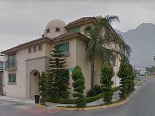 CASA A LA VENTA EN CUMBRES ELITE MTY