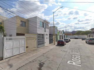 -Casa en Remate Bancario- Rosa Versilia, El Rosedal, Aguascalientes, México