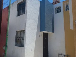 casa en venta los sabinos por pie de la cuesta