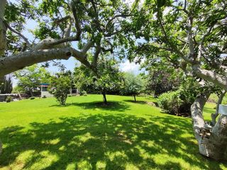 Bonita Quinta en Teuchitlan con enorme y hermoso jardin con arboles frutales