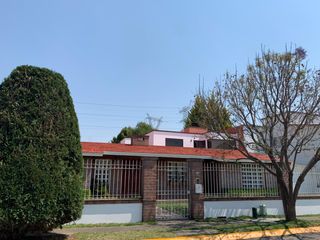 Hermosa casa en venta en Metepec.