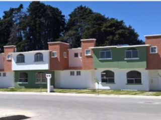 Casa en venta Metepec Estado de México, Fraccionamiento Banus Residencial. mm