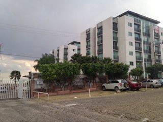 VENTA DEPARTAMENTO FRENTE A LA UNIVERSIDAD LA SALLE TORRE ANTURIOS, LOMAS DEL CAMPESTRE