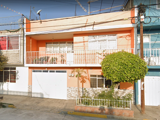 Casa En Av. Lago De Xochimilco Col. Metropolitana 3a sección Neza Oportunidad ***JHRE