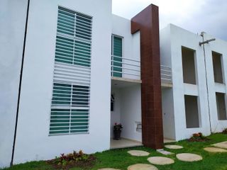 Vendo casa Nueva de 98 m2, 3 recámaras, alberca en condominio, modelo Cardenal, Fraccionamiento San Isidro, Jiutepec, Mor.