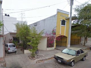 CASA EN VENTA DE RECUPERACIÓN BANCARIA EN: LOS PINOS CULIACÁN/MCRC