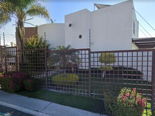 Hermosa Casa en Venta Manzanares, Juriquilla, Querétaro