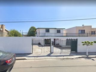 HERMOSA Y AMPLIA CASA EN OTAY TIJUANA BAJA CALIFORNIA