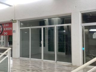 Local comercial amueblado en AV TULUM plaza galerias en CANCUN, Q ROO