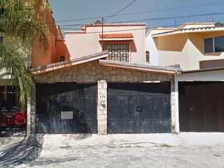Se vende excelente casa en Lomas del Valle, Morelia, DSAN
