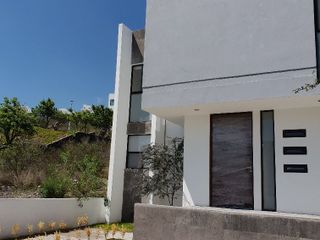 Casa en Renta / Venta en Queretaro Pitahayas Zibata