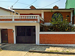FLs. Casa en venta, C.  Fray Juan Zumarraga, sostenes mejia,Blanco Xalapa Enrique Ver.