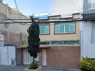 Casa en Portales Norte, Benito Juárez, Remate Bancario