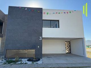 CASA NUEVA DE 4 RECAMARAS CON AMPLIO JARDIN, LOMAS DE ANGELOPOLIS, PUEBLA