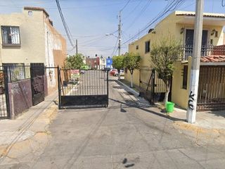 Casa en venta en Col.  Rinconada de las Palmas, Zapopan Jalisco