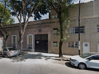 Casa en Recuperacion Bancaria por Santa Maria La Ribera CDMX - AC93